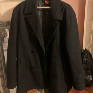 Black men’s pest coat